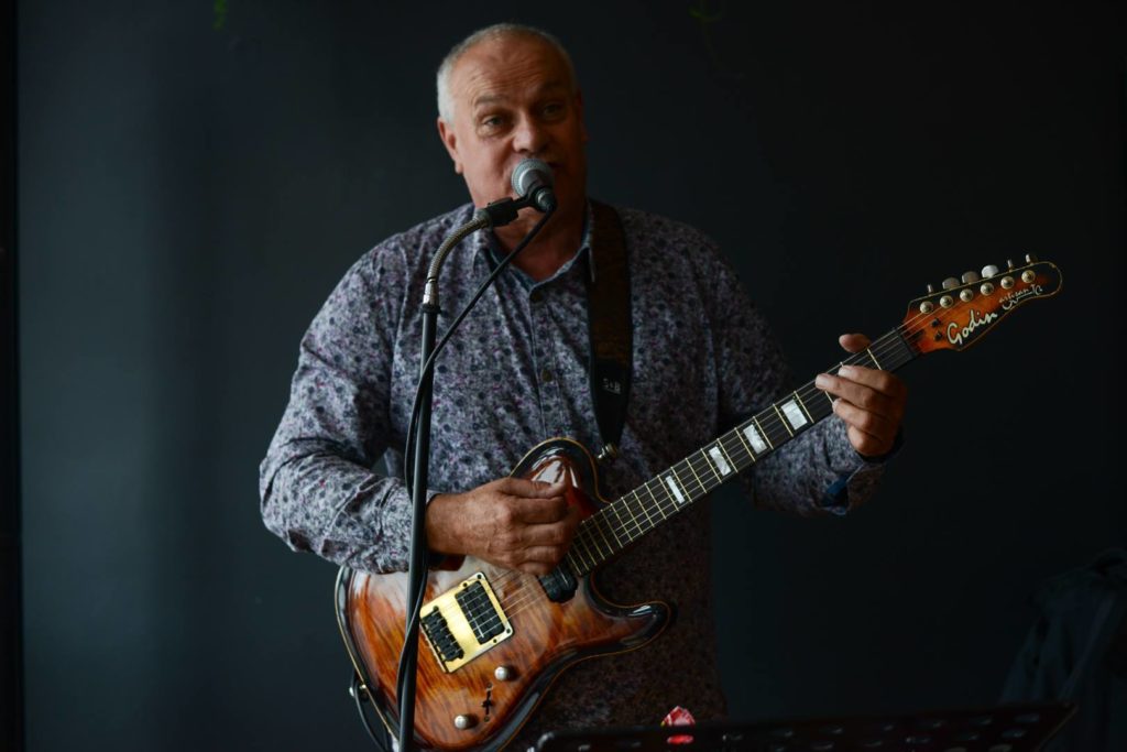 The Southern Man - Denis Henderson