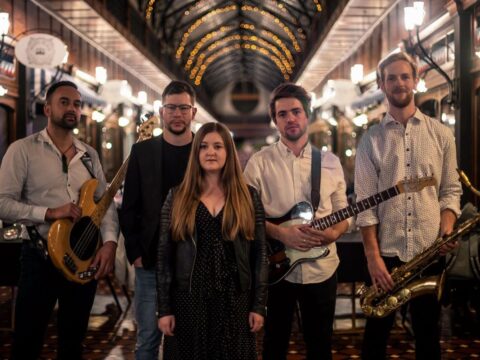 Christchurch wedding cover band Mirrors